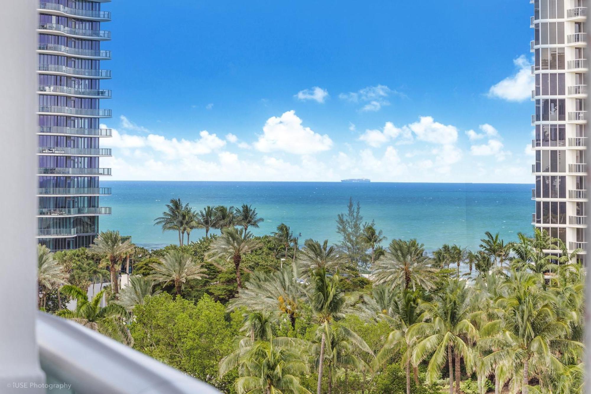 Cozy Ocean Views Condo With Pool & Tennis Court Sunny Isles Beach Exterior photo